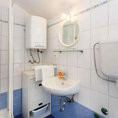 Apartment In Vrbnik/insel Krk 13599 Vrbnik (Primorje-Gorski Kotar)