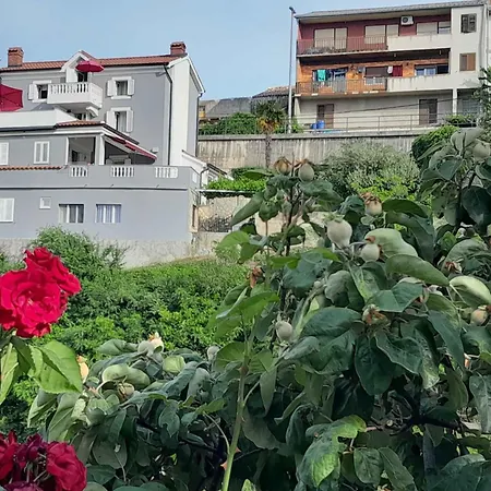 Apartment In Vrbnik/insel Krk 13599